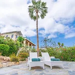 Seaview Selenia Pool & Jacuzzi In * Нео-Хорио