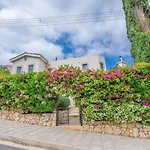 Seaview Selenia Pool & Jacuzzi In *