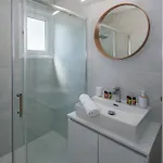 Villa Seaview Selenia Pool & Jacuzzi In Neo Chorio