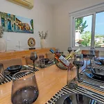 Seaview Selenia Pool & Jacuzzi In