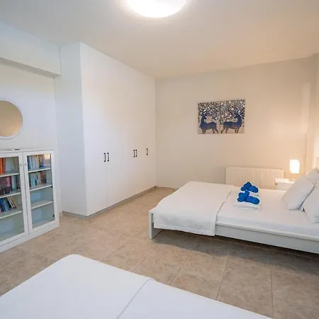 Selenia With Private Pool & Jacuzzi In Latsi Paphos * Neo Chorio