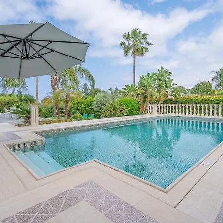 Seaview Selenia Pool & Jacuzzi In Βίλα *