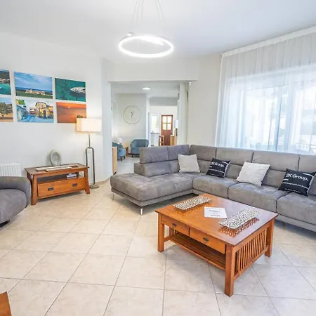 Villa Seaview Selenia With Private Pool In Paphos *