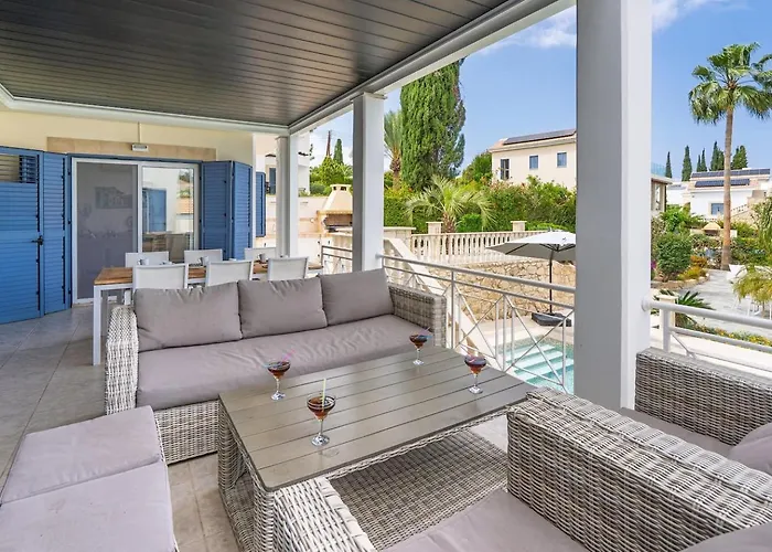 ヴィラ Seaview Selenia Pool & Jacuzzi In ネオ・チョリオ