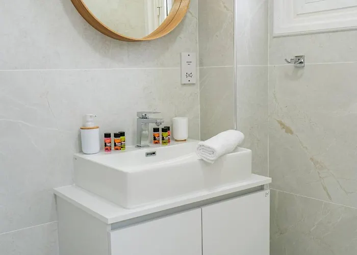 ヴィラ Seaview Selenia Pool & Jacuzzi In ネオ・チョリオ