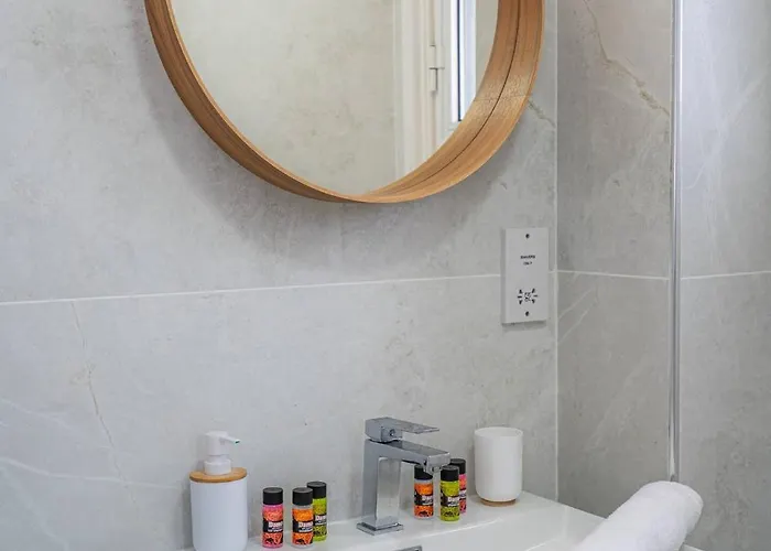 Vilă Seaview Selenia Pool & Jacuzzi In *