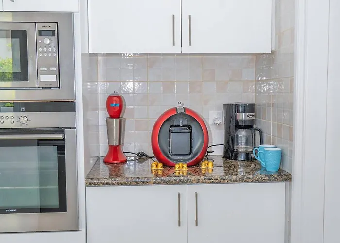 Seaview Selenia Pool & Jacuzzi In Neo Chorio