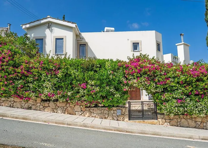 Seaview Selenia Pool & Jacuzzi In * Neo Chorio